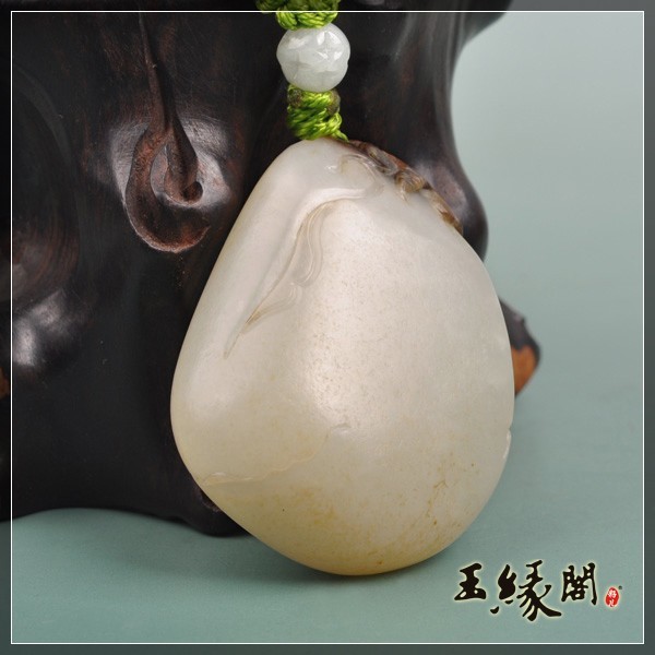 枣红皮籽料把件 花开富贵