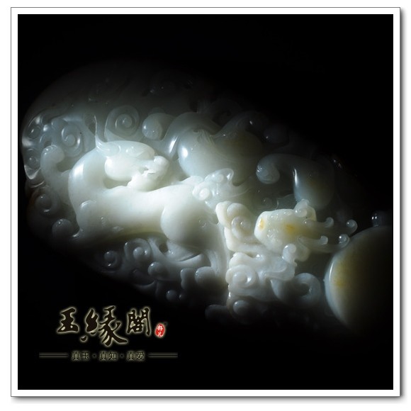 褐皮籽料摆件 威震四方