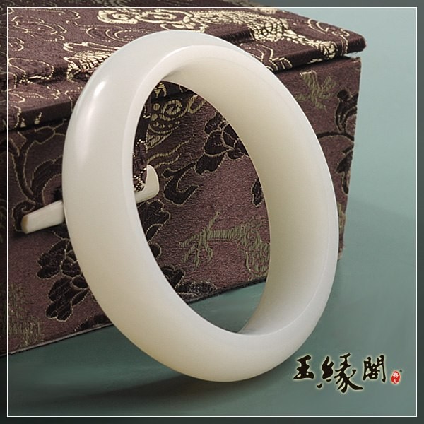 秋梨皮羊脂籽佩饰手镯57.06mm
