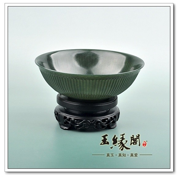青玉摆件 玉碗呈福