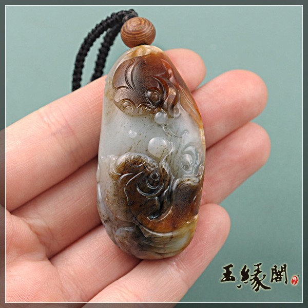 褐皮籽料挂件 连年有余