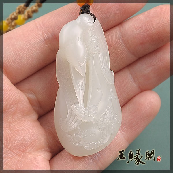 羊脂玉籽料挂件 抓住机遇