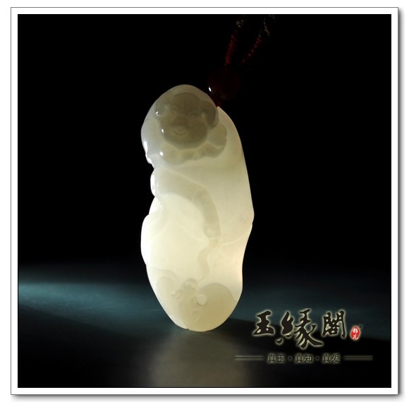 羊脂白玉籽料挂件 祝福