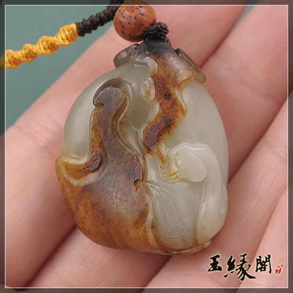 褐皮籽料挂件 鹅如意