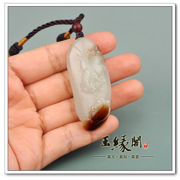 红皮籽料挂件 连年有余