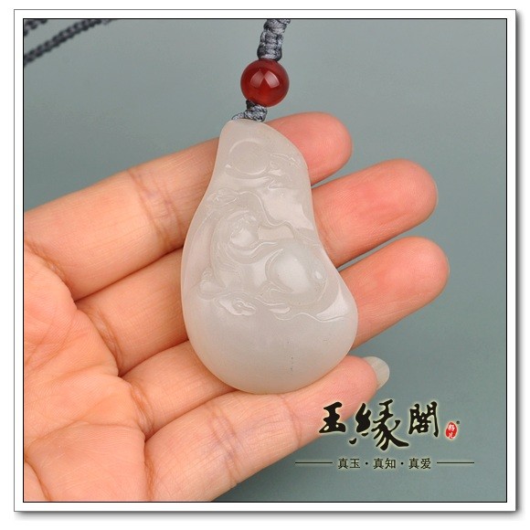 羊脂玉籽料挂件 月兔