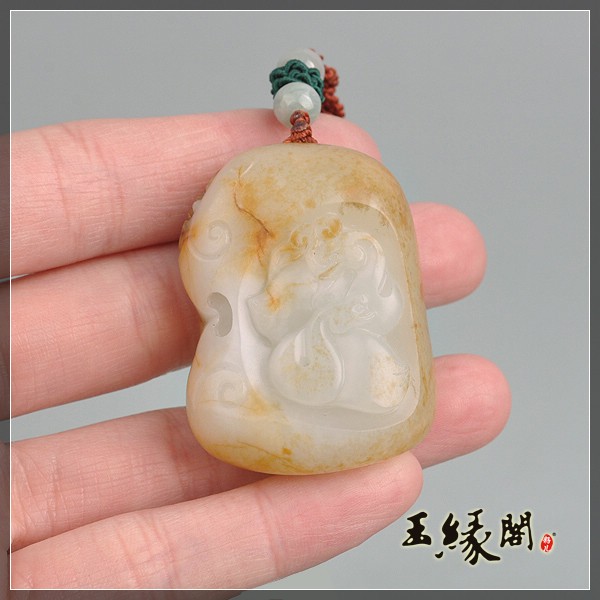 黄皮籽料把件 相濡以沫