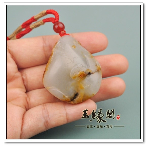 黄皮籽料把件 喜上梅梢