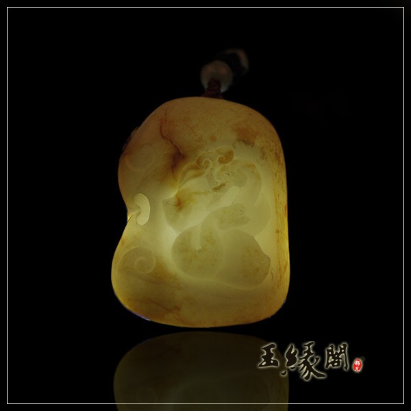 黄皮籽料把件 相濡以沫