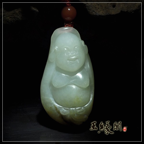 褐皮白玉籽料挂件 笑弥勒